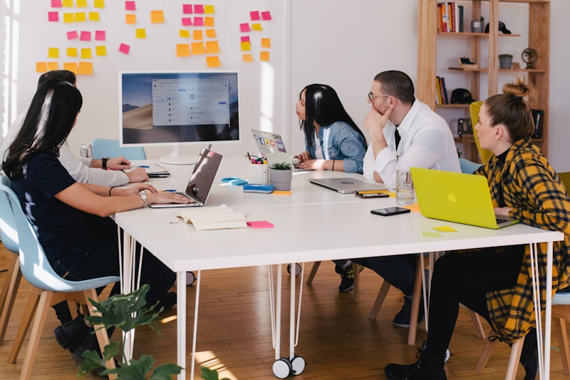 Lenovo Smart Collaboration: Hybrid Meetings Made Productive